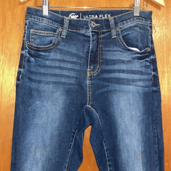 •ARIZONA•NWOT 360 ULTRA FLEX DROPPED TAPER CROTCH DENIM JEANS SIZE 30 - Picture 5 of 11